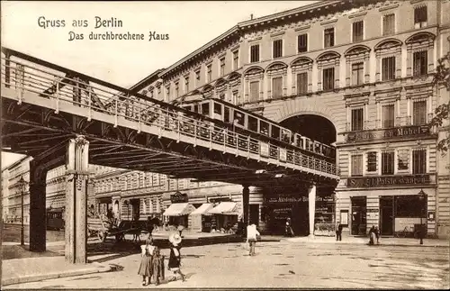 Ak Berlin Schöneberg, das durchbrochene Haus, Bülowstraße, Hochbahn, Kutsche