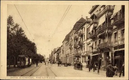 Ak Wiesbaden in Hessen, Rheinstraße, Hotel, Straßenbahn