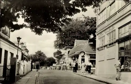 Ak Ostseebad Ahlbeck Heringsdorf Usedom, Seestraße, Café, Passanten