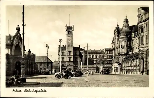 Ak Erfurt in Thüringen, Bahnhofsplatz