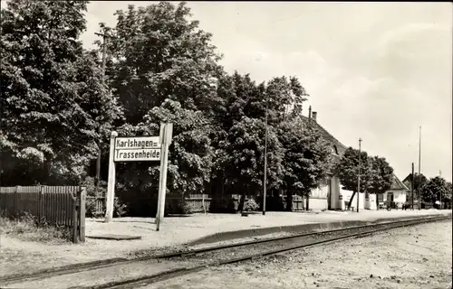 Ak Karlshagen Trassenheide Usedom, Bahnhof, Gleisseite