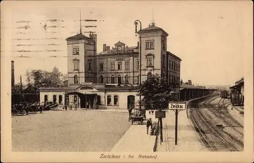 Ak Zwickau Sachsen, Bahnhof, Gleisansicht, Eingang