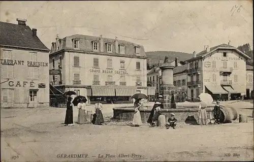 Ak Gérardmer Lothringen Vosges, Place Albert Ferry, Grand Bazar Central, Restaurant Parisien