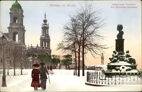 Ak Dresden Zentrum Altstadt, Winteransicht, Brühl'sche Terrasse, Rietschel Denkmal