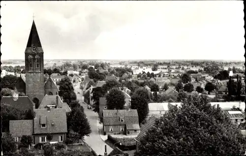 Ak Zeddam Gelderland Niederlande, Panorama mit Kirche