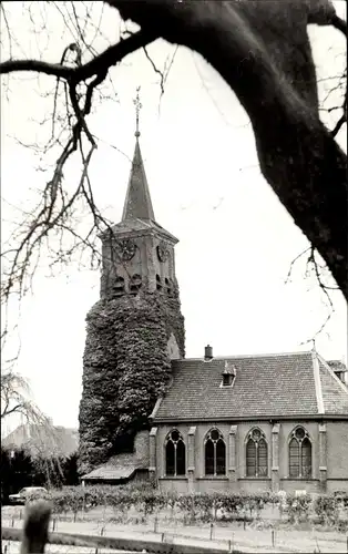 Ak Heesselt Gelderland, N. H. Kerk