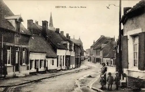 Ak Desvres Pas de Calais, Rue de la Motte