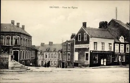 Ak Desvres Pas de Calais, Place de l'Eglise, Charcuterie