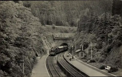 Ak Oberhof im Thüringer Wald, Eisenbahn, Eisenbahntunnel