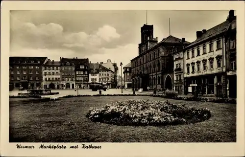 Ak Weimar in Thüringen, Marktplatz mit Rathaus