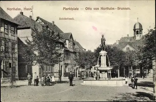 Ak Northeim in Niedersachsen, Marktplatz, Otto von Northeim-Brunnen
