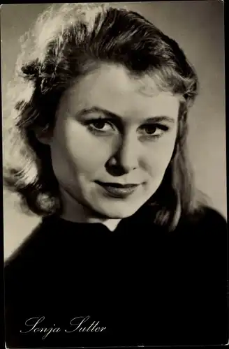 Ak Schauspielerin Sonja Sutter, Portrait