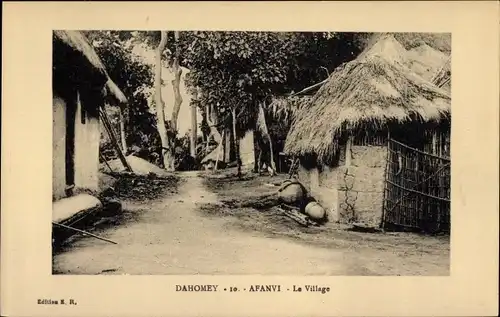 Ak Afanir Dahomey Benin, Le Village