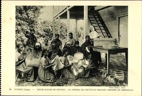 Ak Libreville Gabun, Soeurs Bleues des Castres, Le Travail des Nattes au Noviciat Indigène