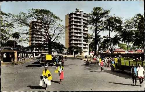 Ak Conakry Konakry Guinea, Die Wolkenkratzer von Boulbinet