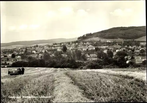Ak Weißenborn Lüderode im Eichsfeld Thüringen, Blick über die Felder zum Ort