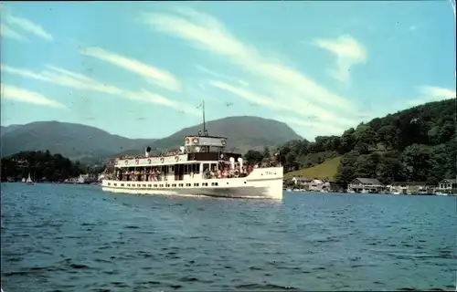 Ak Windermere Cumbria England, The Teal verlässt Waterhead, Lake Windermere