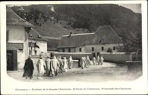 Ak Grenoble Isère, St. Pierre de Chartreuse, Promenade