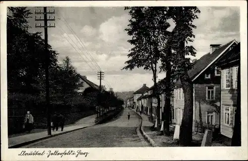 Ak Clausthal Zellerfeld im Oberharz, Stadtansicht, Straßenpartie, Passanten