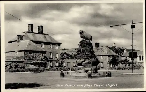 Ak Moffat Schottland, Ram-Statue und High Street