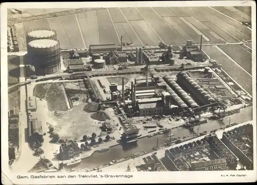 Ak 's Gravenhage Den Haag Südholland, Gem. Gasfabriek aan den Trekvliet, Fliegeraufnahme