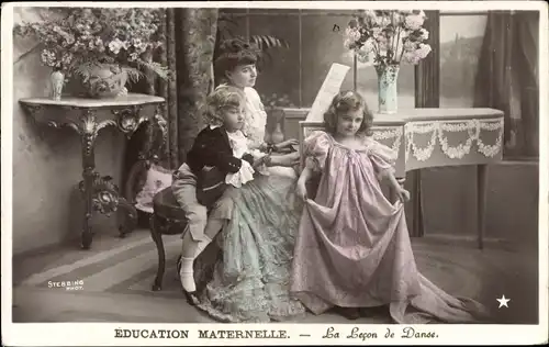 Ak Education Maternelle, die Tanzstunde