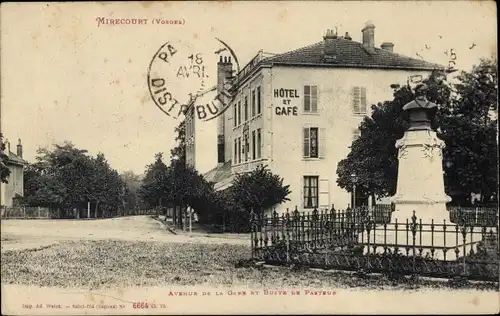 Ak Mirecourt Lothringen Vosges, Avenue de la Gare et Buste de Pasteur, Hôtel et Café