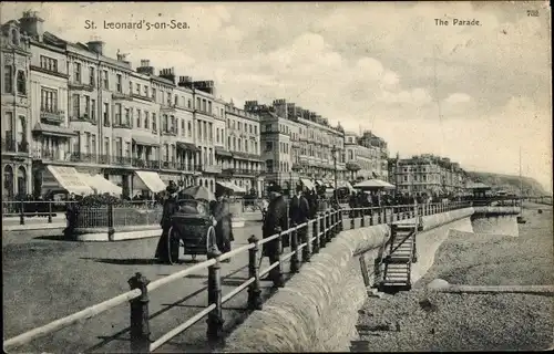 Ak St Leonards on Sea Hastings South East England, The Parade