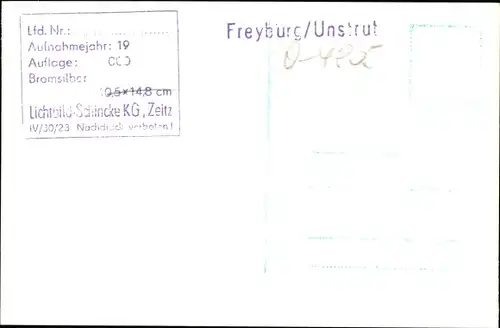Foto Ak Freyburg an der Unstrut, Straßenpartie, Autos, St. Marien Kirche