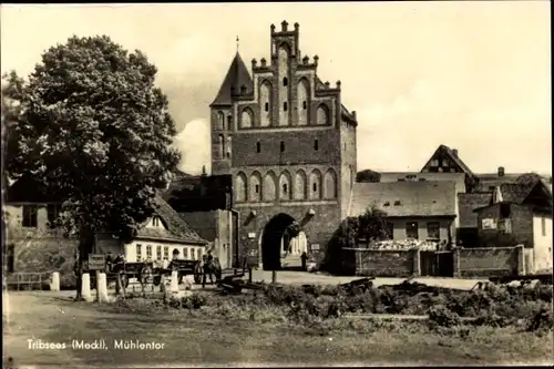 Ak Tribsees Mecklenburg Vorpommern, Mühlentor