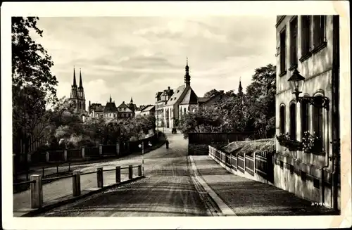 Ak Oelsnitz Vogtland, Egerstraße mit St. Jakobikirche und Katharinenkirche, 600 Jahrfeier 1957