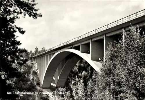 Ak Hermsdorf in Thüringen, Teufelstalbrücke