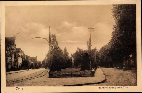 Ak Celle in Niedersachsen, Bahnhofstraße und Trift