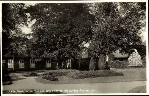 Ak Celle Niedersachsen, Französischer Garten, Landes Bieneninstitut, Denkmal