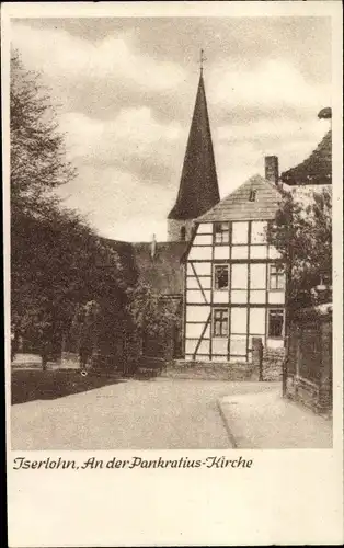 Ak Iserlohn im Märkischen Kreis, An der Pankratiuskirche, Straßenpartie