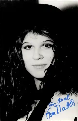 Foto Ak Schauspielerin Eva Mattes, Portrait, Autogramm, 1975