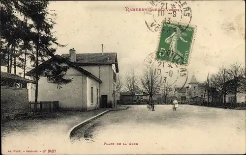 Ak Rambervillers Vosges, Place de la Gare