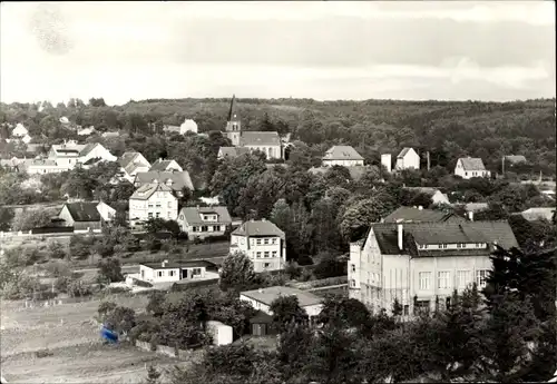 Ak Friedrichsbrunn Thale im Harz, Teilansicht vom Ort, Kirche