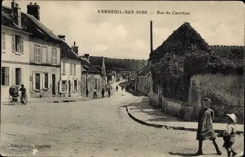 Ak Verneuil sur Oise, Rue du Carrefour