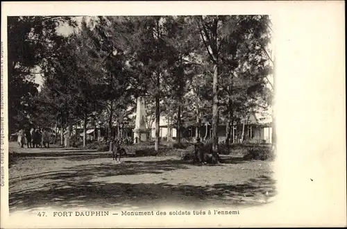 Ak Tolagnaro Fort Dauphin Madagaskar, Denkmal der vom Feind getöteten Soldaten