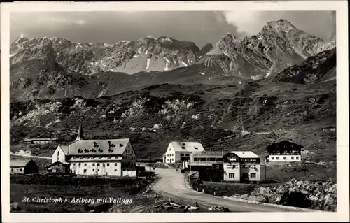 Ak St Christoph am Arlberg Tirol, Teilansicht mit Valluga
