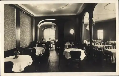 Ak Gera in Thüringen, Quisiana, Café Restaurant, Inneres