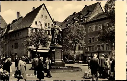 Ak Jena in Thüringen, Markt mit Hanfried, Passanten