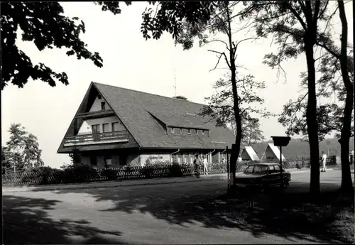 Foto Friedrichroda im Thüringer Wald, Straßenpartie, Häuser