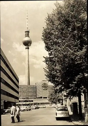 Ak Berlin Mitte, Fernseh- und UKW-Turm der Deutschen Post