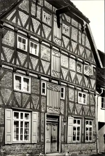 Ak Parchim in Mecklenburg, Haus Straße des Friedens 24, Fachwerkhaus