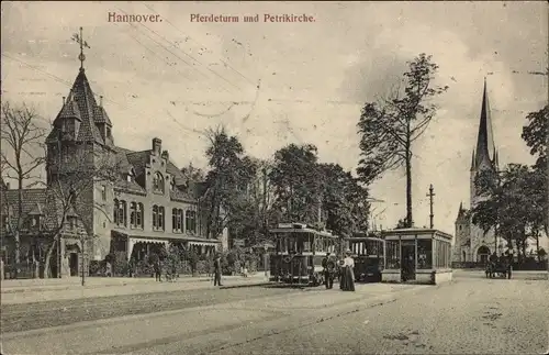 Ak Hannover in Niedersachsen, Pferdeturm und Petrikirche, Straßenbahn