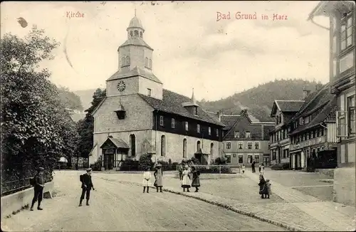 Ak Bad Grund im Harz, Kirche, Straßenpartie