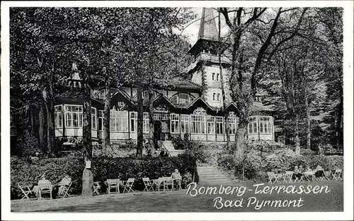 Ak Bad Pyrmont, Blick auf die Bomberg Terrassen, Inh. Willy Wildt