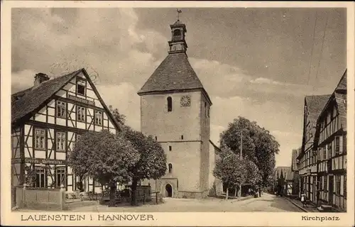 Ak Lauenstein Salzhemmendorf in Niedersachsen, Kirchplatz mit Lauensteiner Hof, Gartenlokal